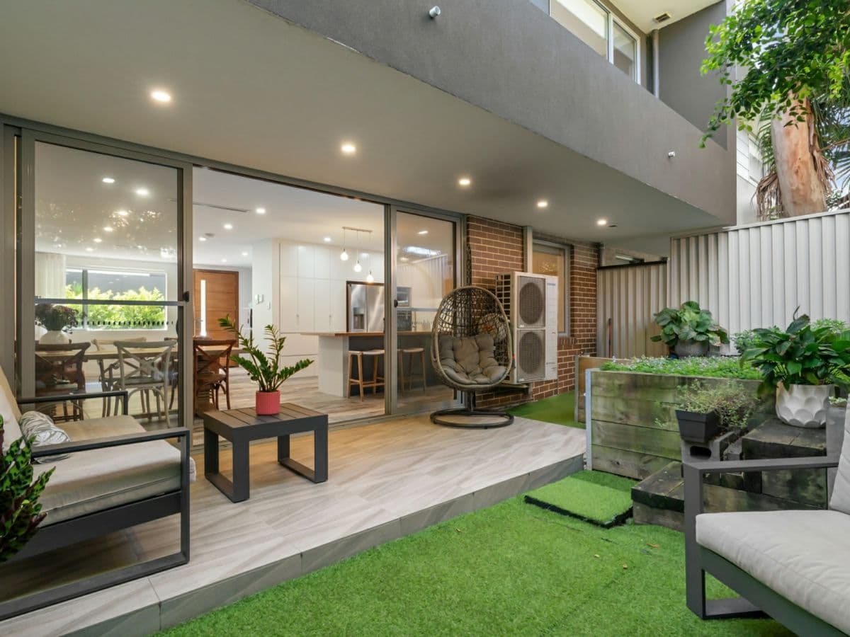 5/4 Ventura Avenue, MIRANDA, Miranda - Thumbnail 2