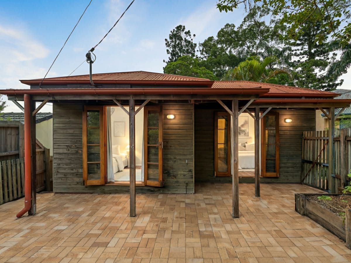 1 Napier Street, ST LUCIA, St Lucia - Image 1