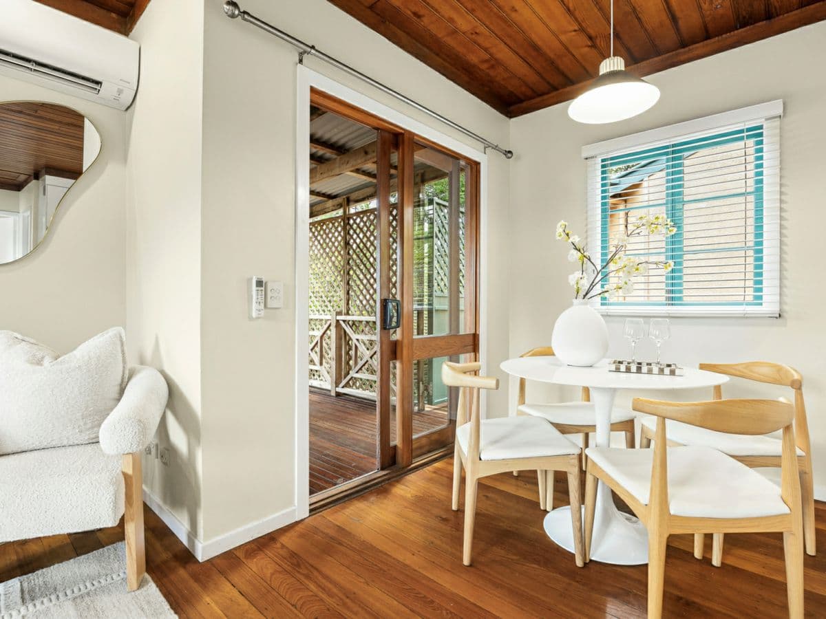 1 Napier Street, ST LUCIA, St Lucia - Thumbnail 8