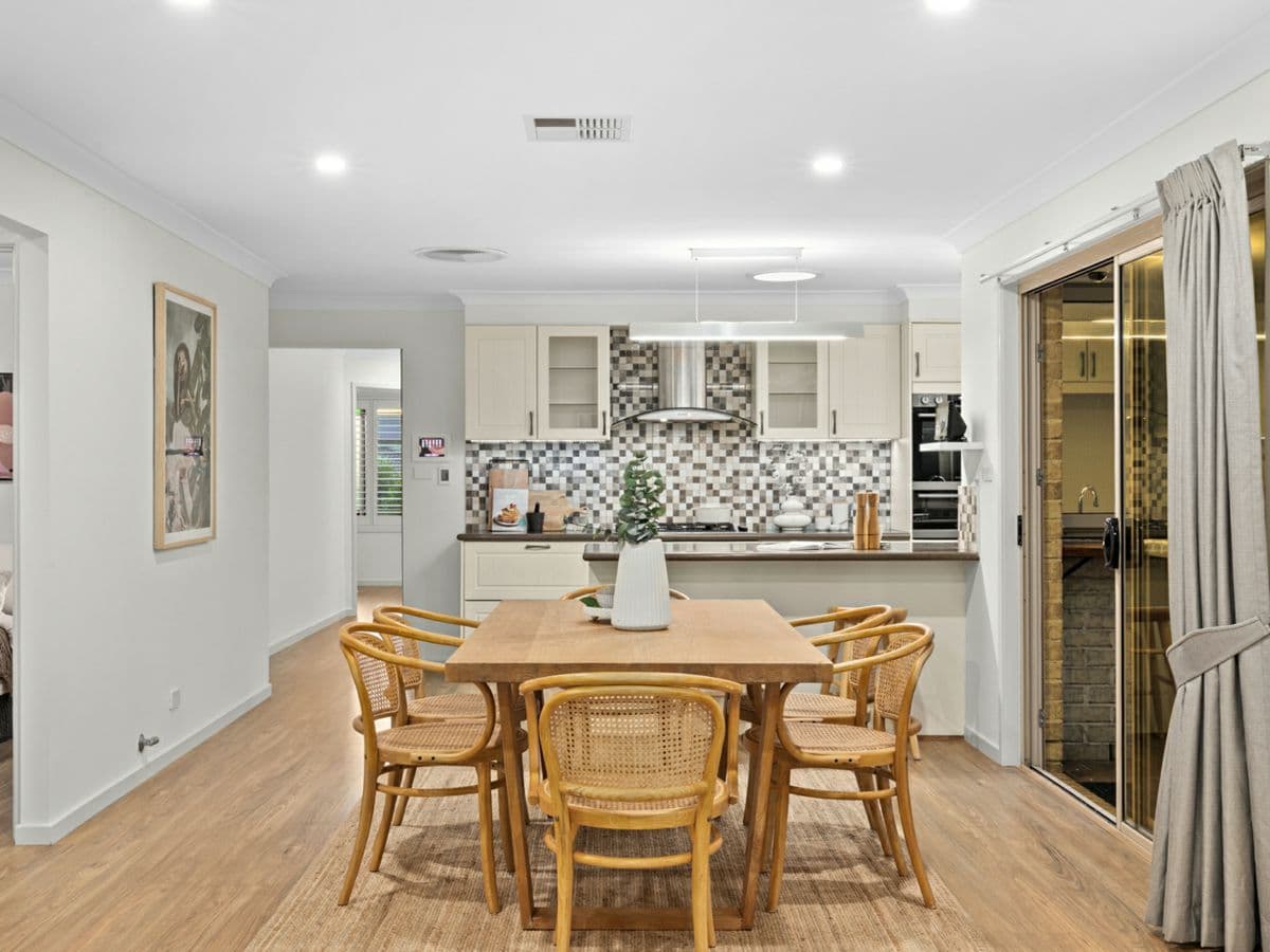 41 Toomey Crescent, QUAKERS HILL, Quakers Hill - Thumbnail 5