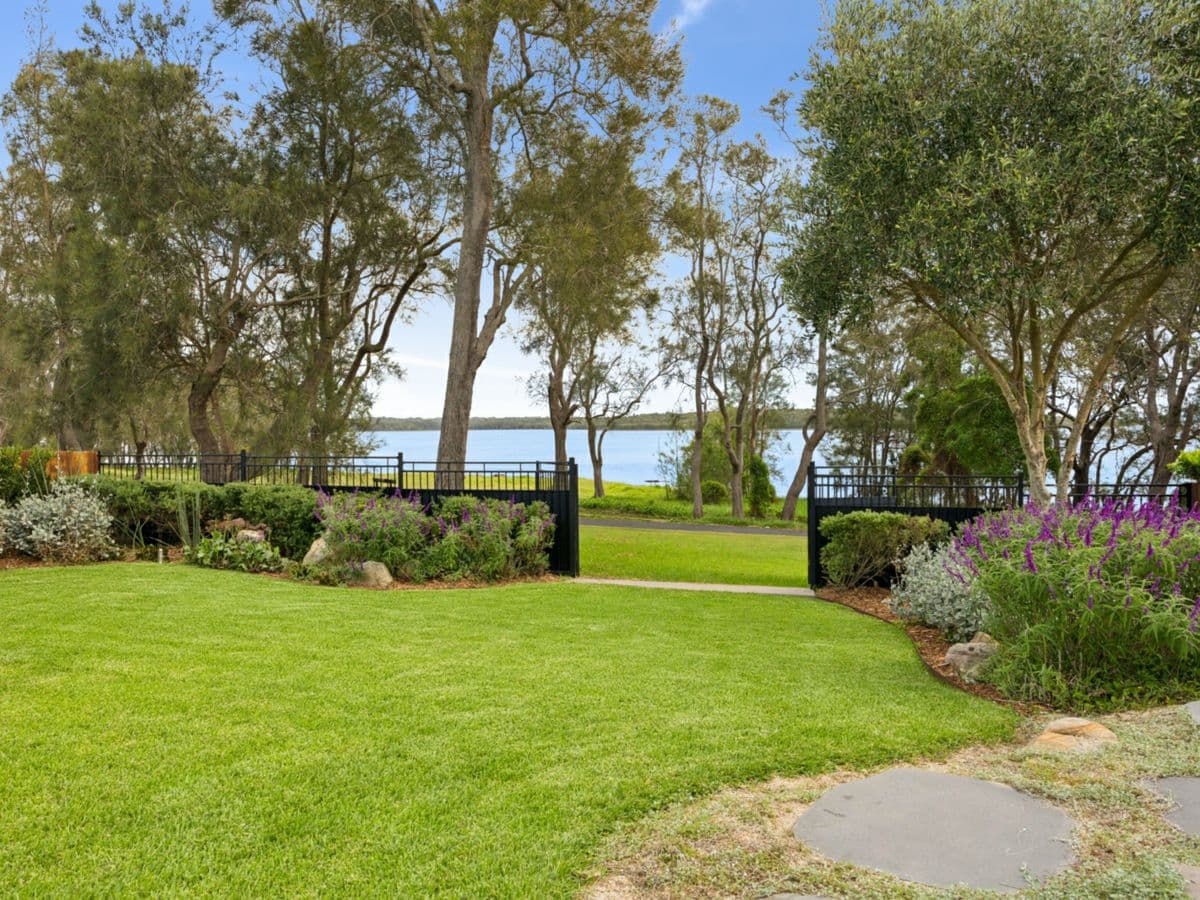 16 Diamond Head Drive, BUDGEWOI, Budgewoi - Thumbnail 5
