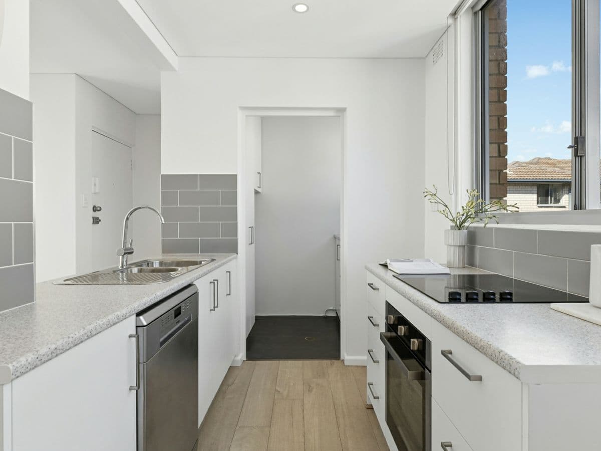 10/18 Melrose Parade, CLOVELLY, Clovelly - Thumbnail 4