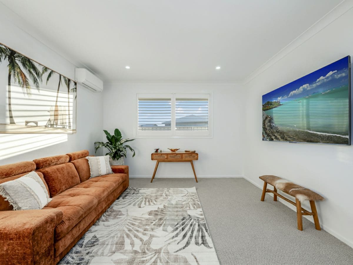 4 Sarazen Street, CORAL COVE, Coral Cove - Thumbnail 6