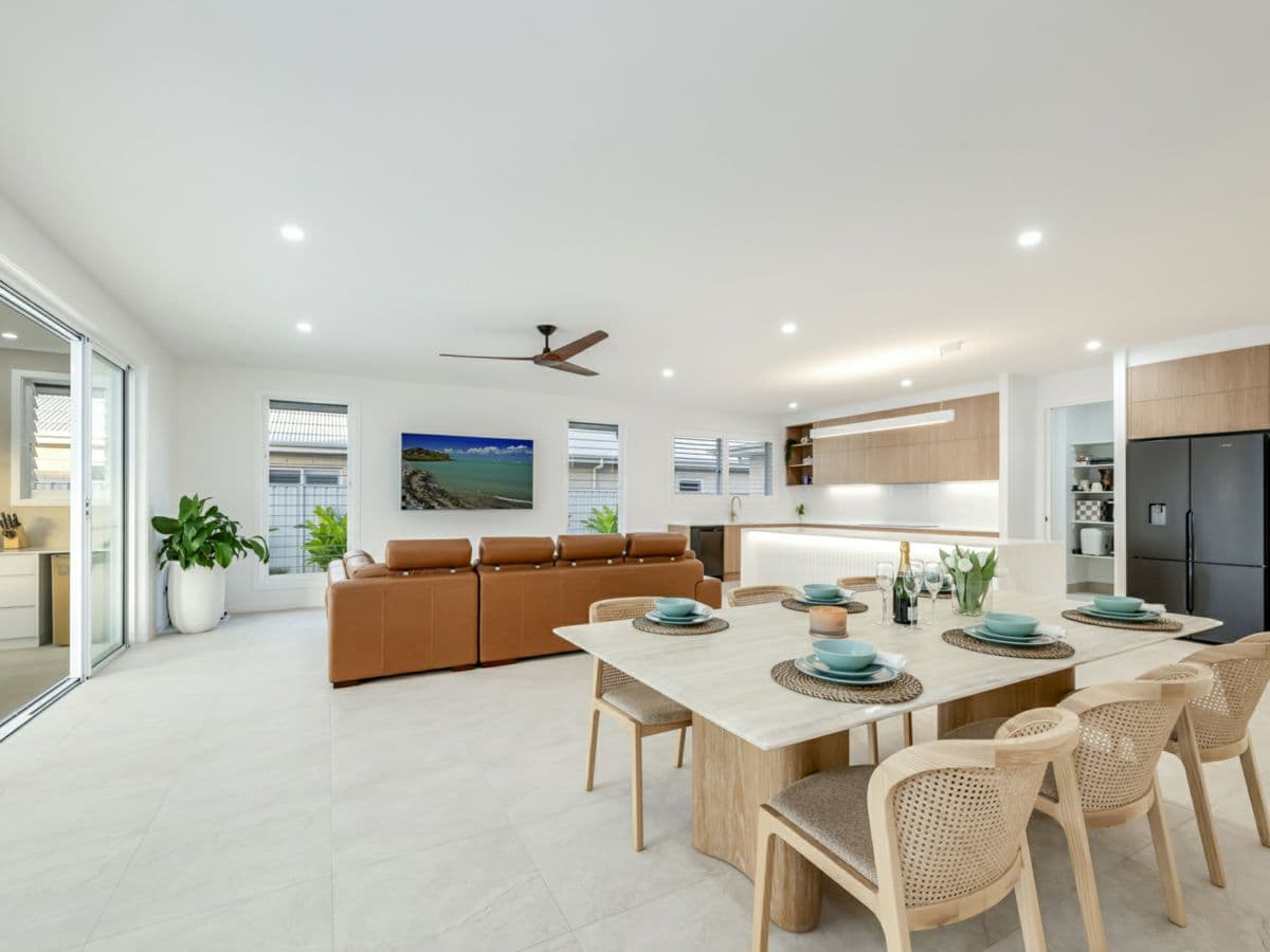 4 Sarazen Street, CORAL COVE, Coral Cove - Thumbnail 8