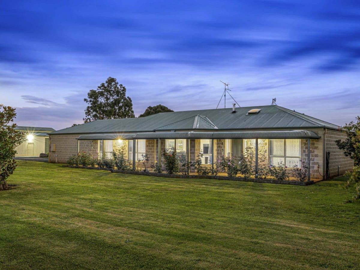 82 Mcguigans Road, MILLBROOK, Millbrook - Image 1
