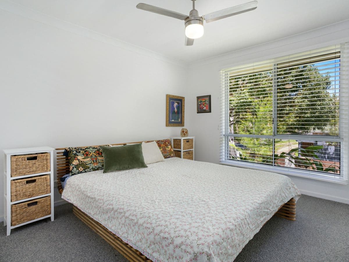 9 Billabong Court, CURRUMBIN WATERS, Currumbin Waters - Thumbnail 7