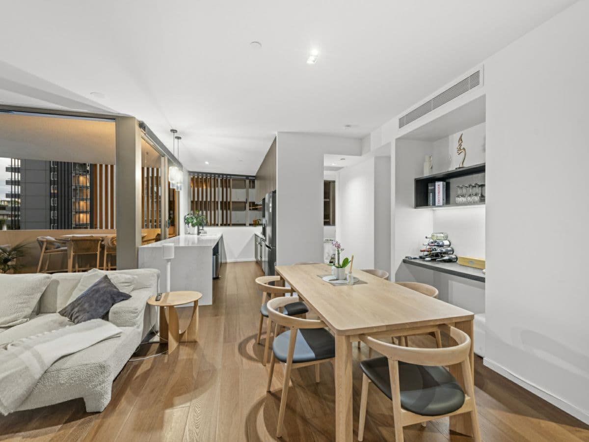 607/18 Longland Street, NEWSTEAD, Newstead - Thumbnail 4
