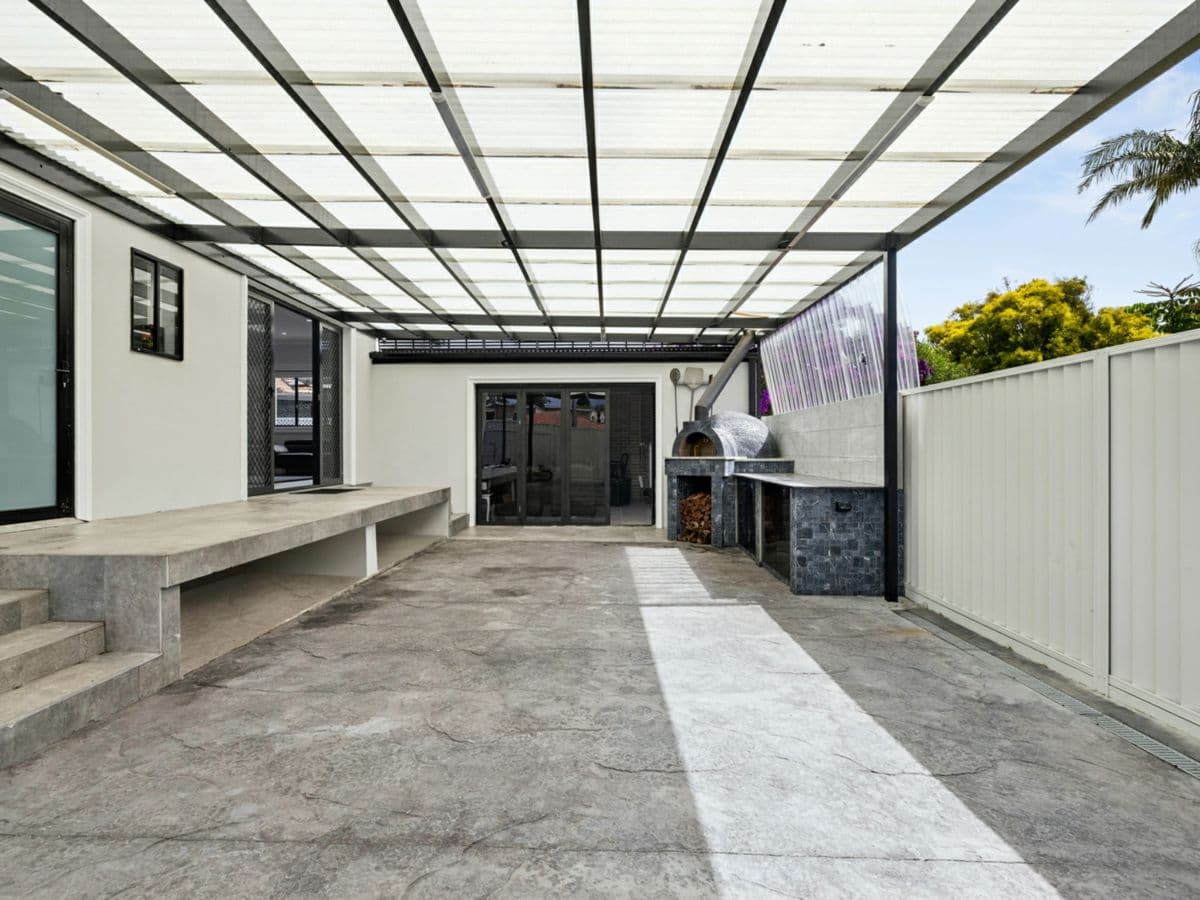 3 Dunlop Street, ROSELANDS, Roselands - Thumbnail 6