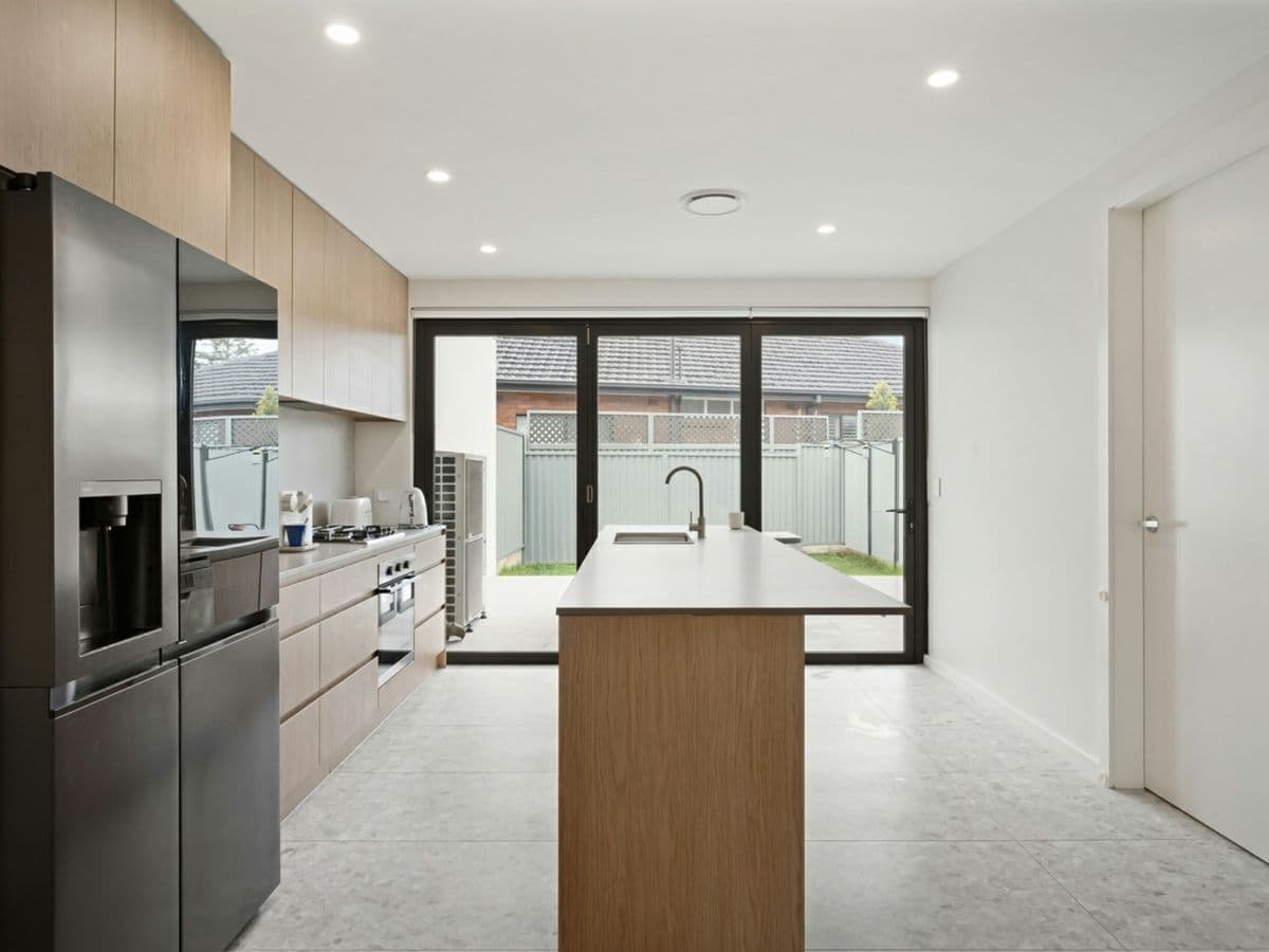 2/8-10 Flatrock Road, KINGSGROVE, Kingsgrove - Thumbnail 4