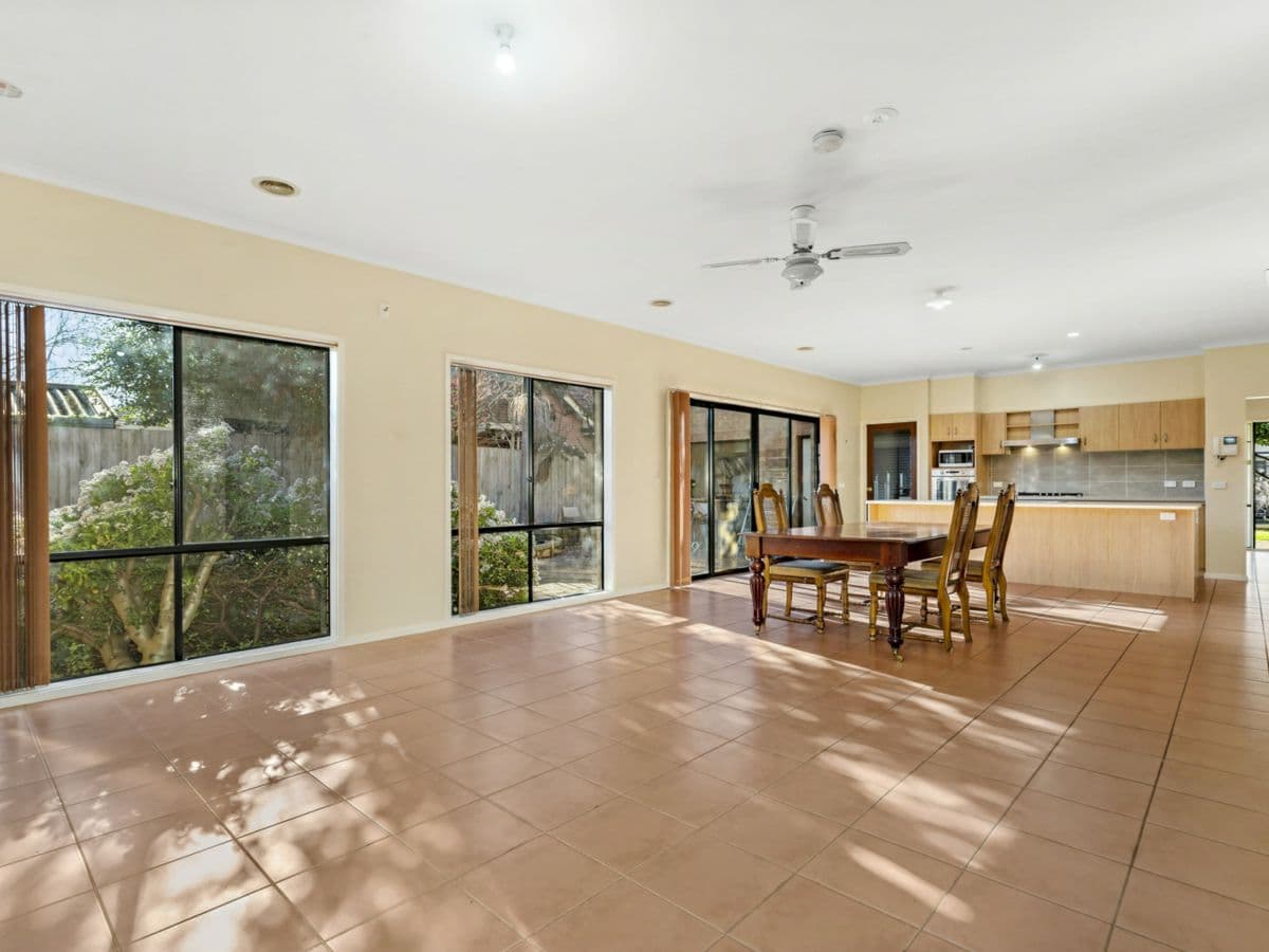 13 Marshall Avenue, CLAYTON, Clayton - Thumbnail 2
