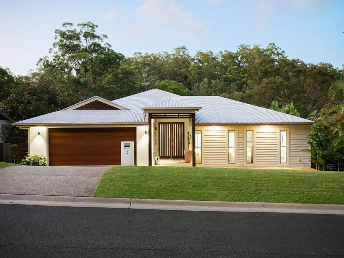 4 Parkes Court, REEDY CREEK, Reedy Creek - Thumbnail 3