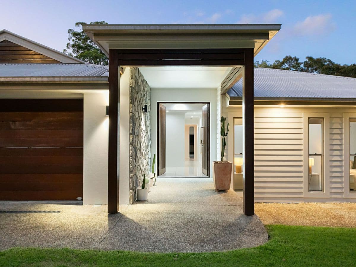4 Parkes Court, REEDY CREEK, Reedy Creek - Thumbnail 4