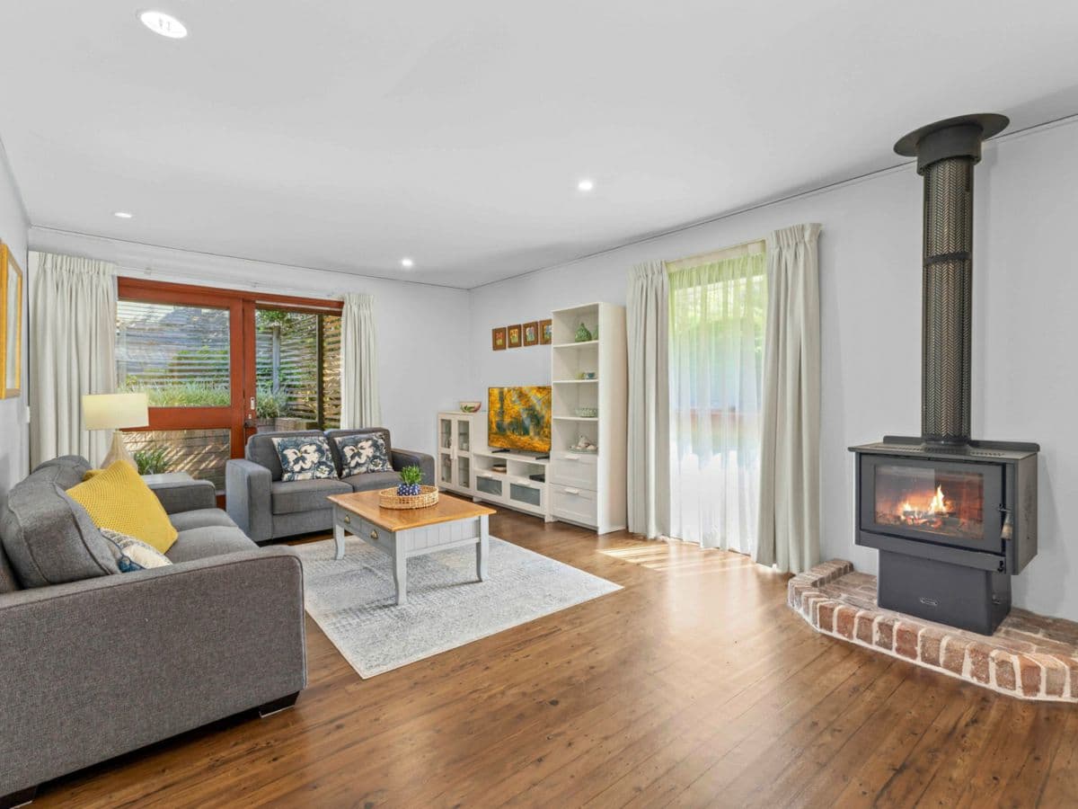 48 Wareemba Avenue, THORNLEIGH, Thornleigh - Thumbnail 2