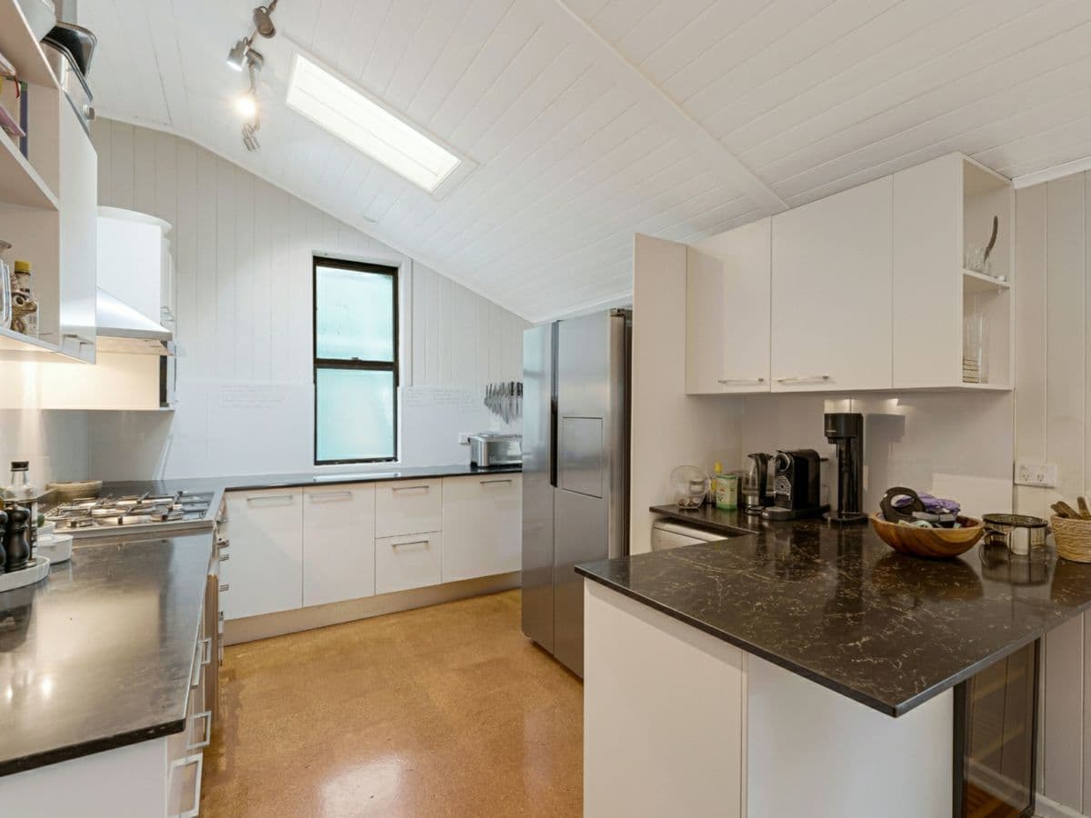 162 Wynnum Road, NORMAN PARK, Hawthorne - Thumbnail 4