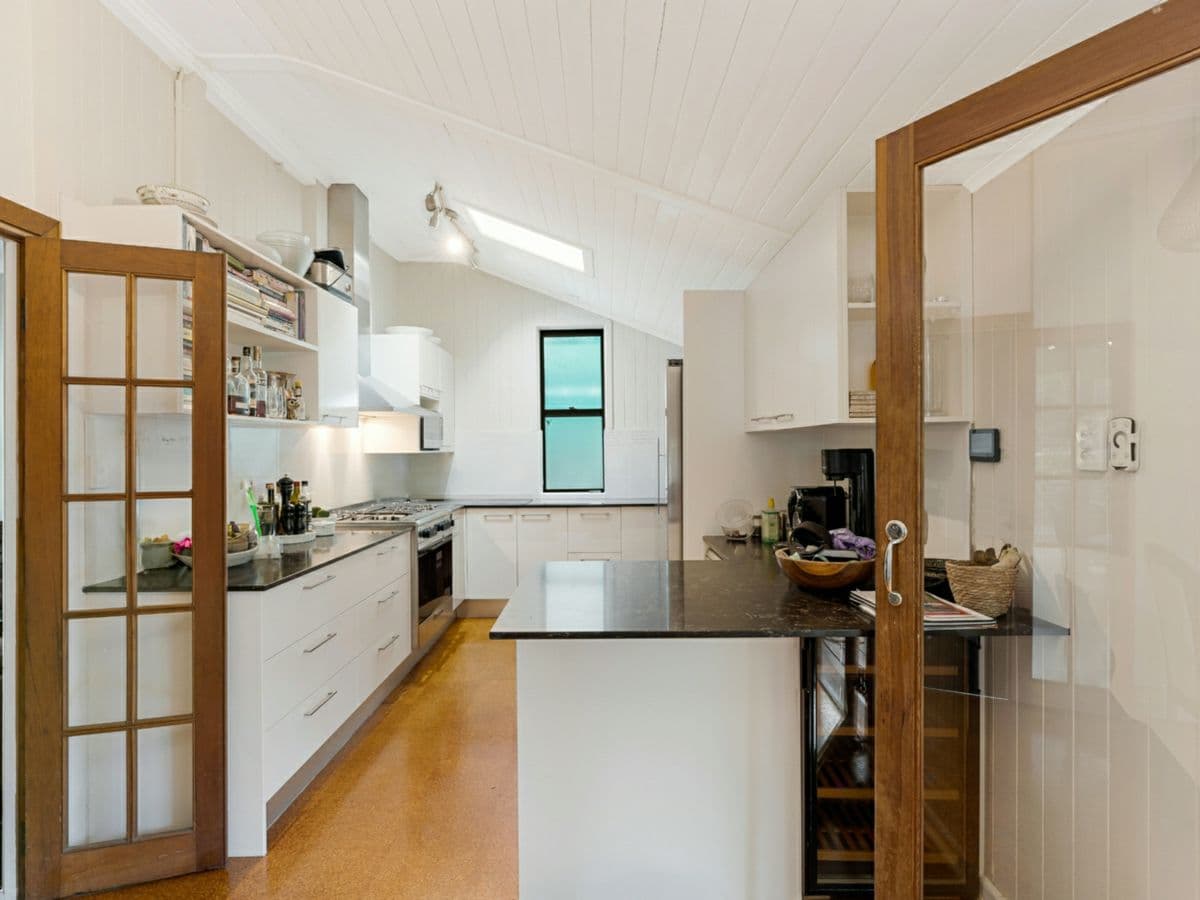 162 Wynnum Road, NORMAN PARK, Hawthorne - Thumbnail 5