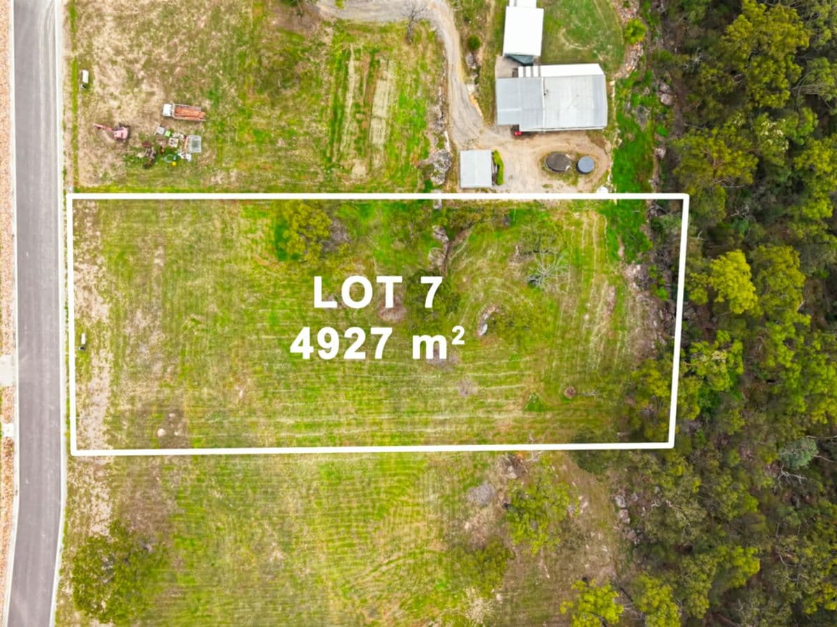 5 Bloodwood Place, KENTHURST, Kenthurst - Thumbnail 4