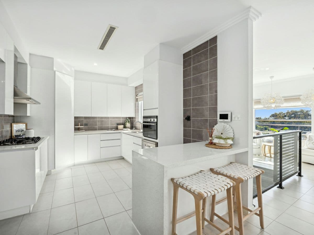 88 Riviera Avenue, TERRIGAL, Terrigal - Thumbnail 6