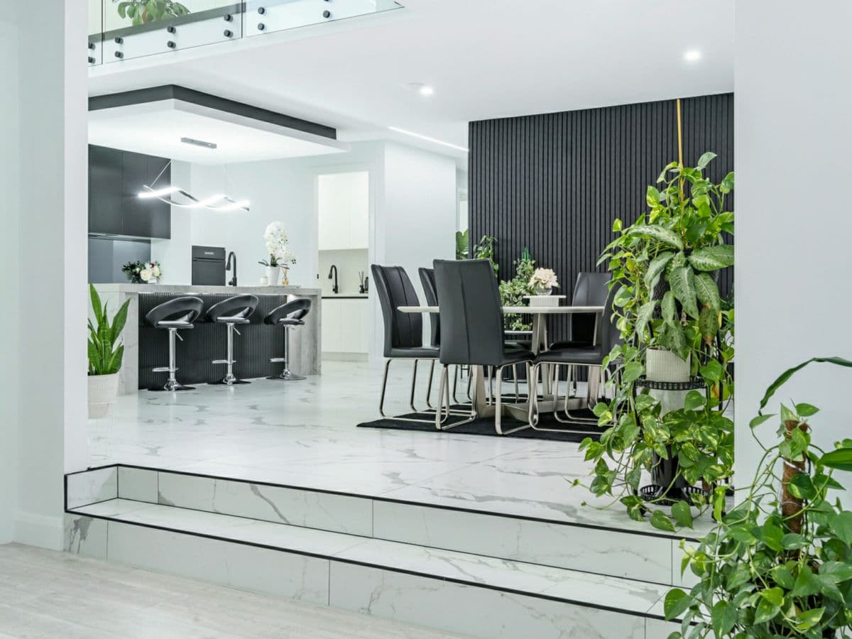 8 Figtree Crescent, GLEN ALPINE, Glen Alpine - Thumbnail 5