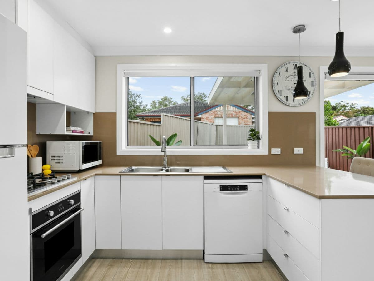 46 Baker Street, ENFIELD, Enfield - Thumbnail 2