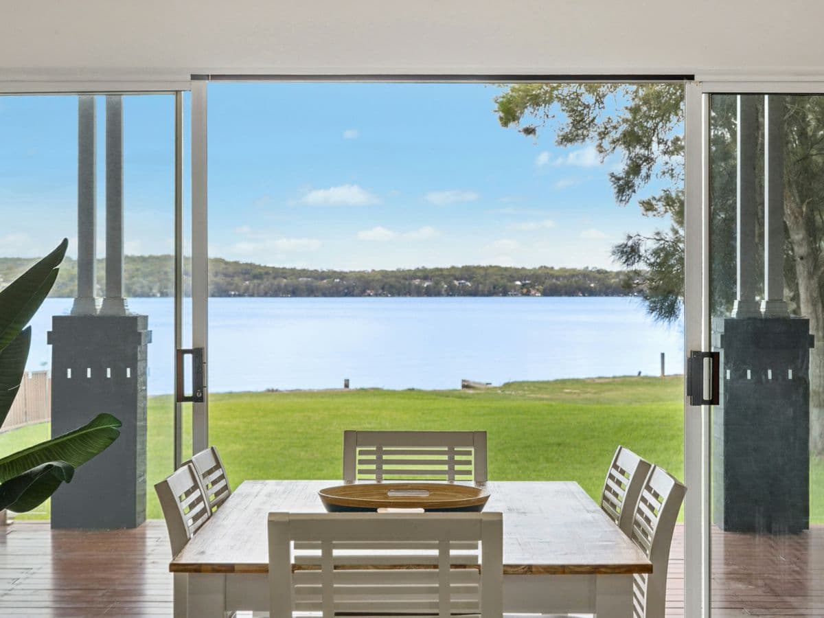 84 Stingaree Point Drive, DORA CREEK, Dora Creek - Thumbnail 2