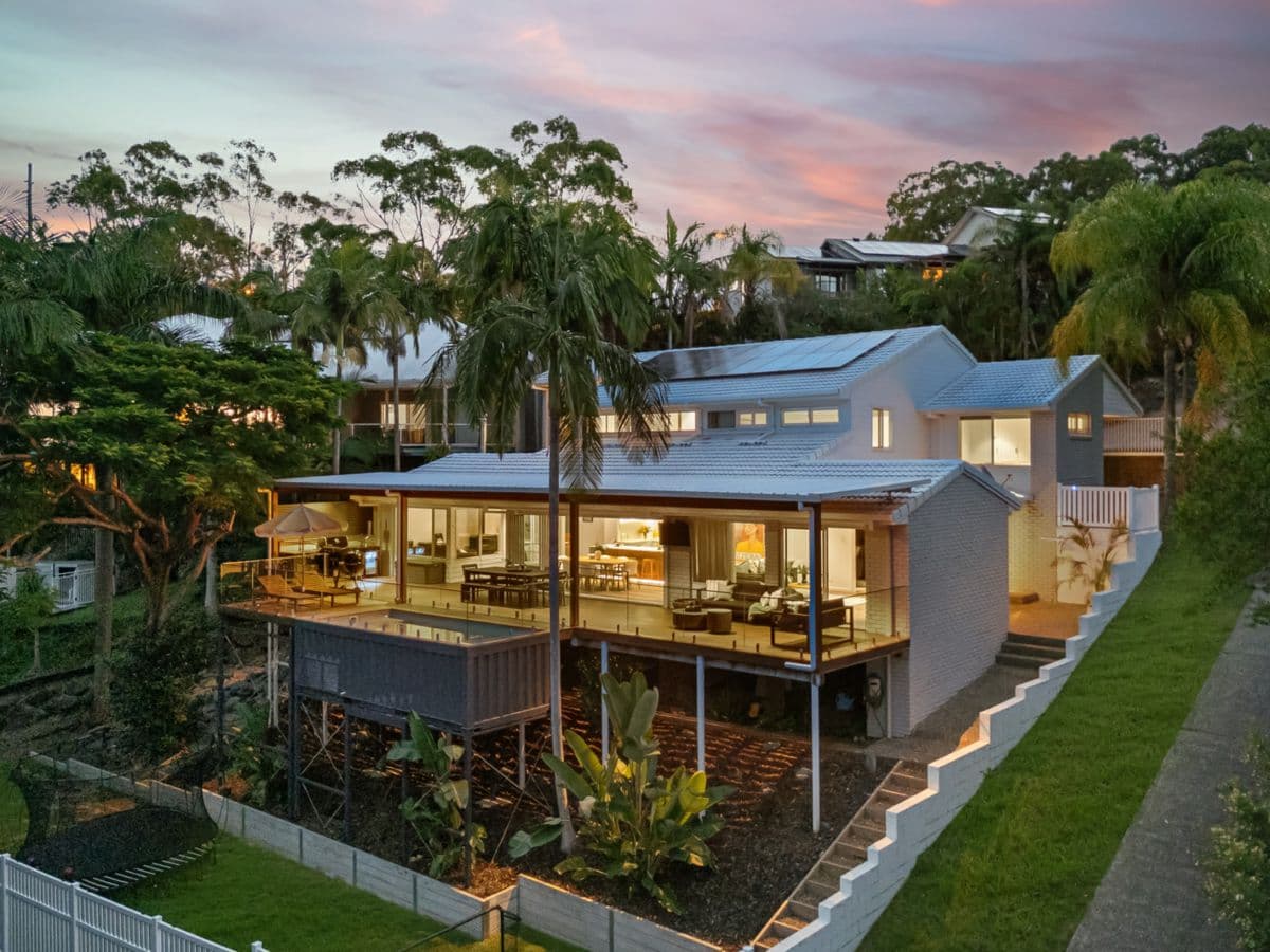 5 Coogee Court, ELANORA, Elanora - Thumbnail 2