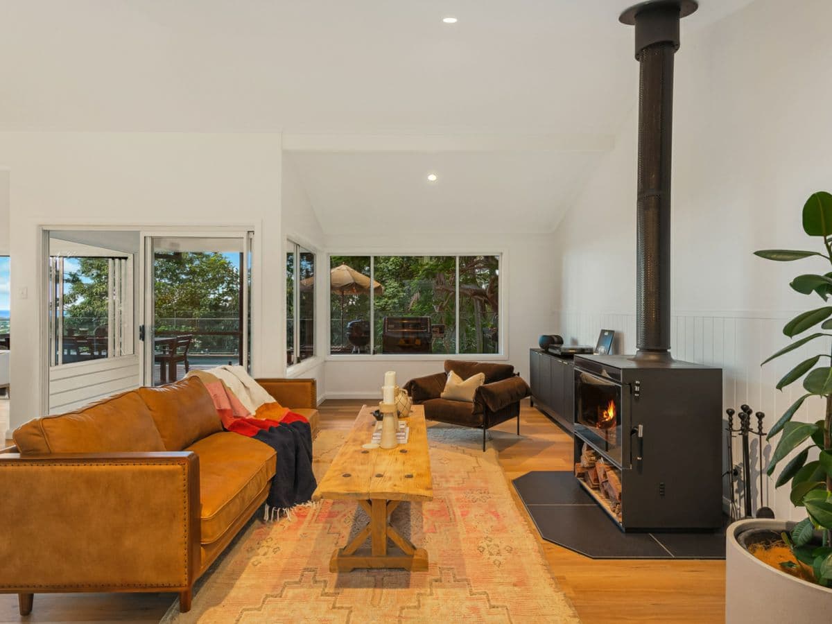 5 Coogee Court, ELANORA, Elanora - Thumbnail 5