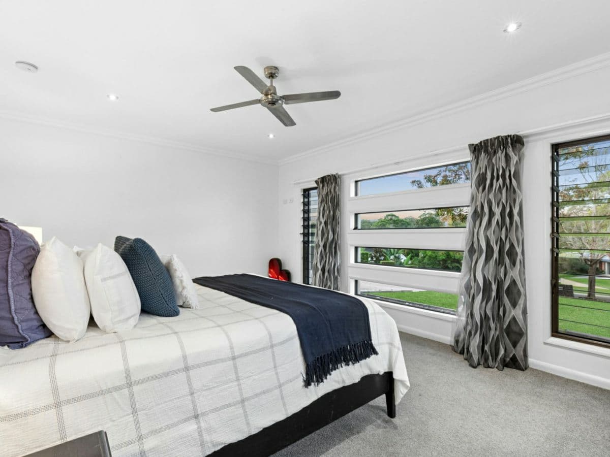 74 Lachlan Crescent, BEERWAH, Beerwah - Thumbnail 6