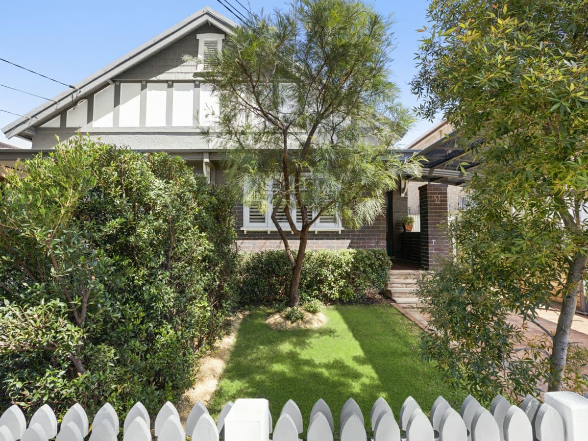 52 Hamilton Avenue, EARLWOOD, Earlwood - Image 1