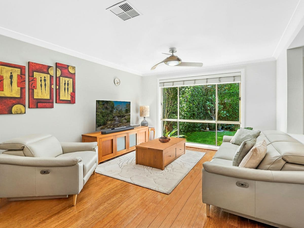11 William Lord Place, BELROSE, Belrose - Thumbnail 2