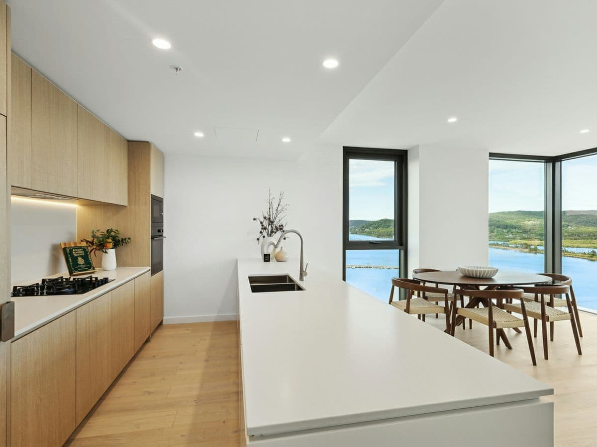 1401/36 Baker Street, GOSFORD, Gosford - Thumbnail 5
