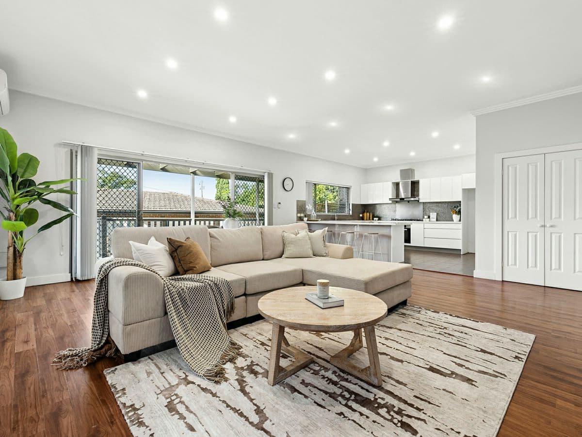 22 Cronulla Street, CARLTON, Carlton - Thumbnail 4