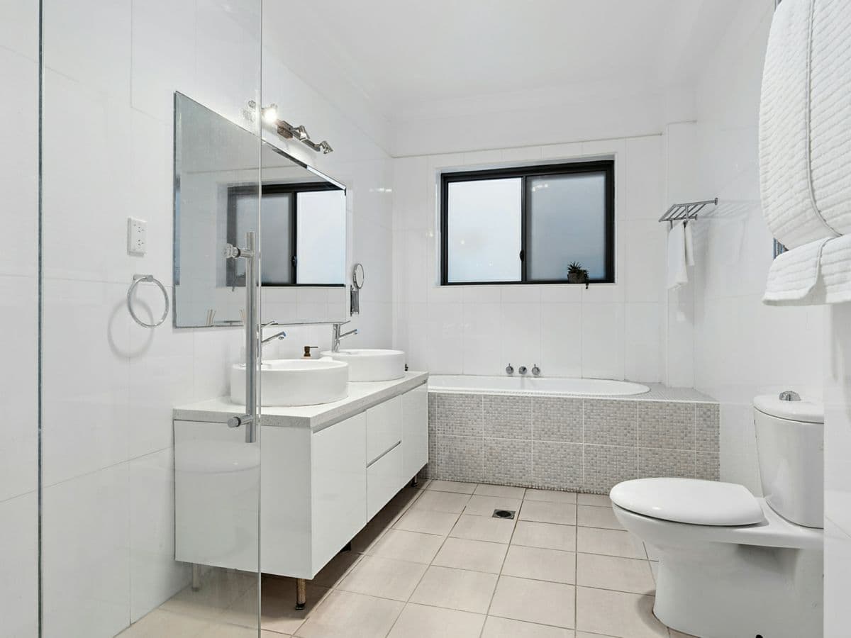 22 Cronulla Street, CARLTON, Carlton - Thumbnail 5