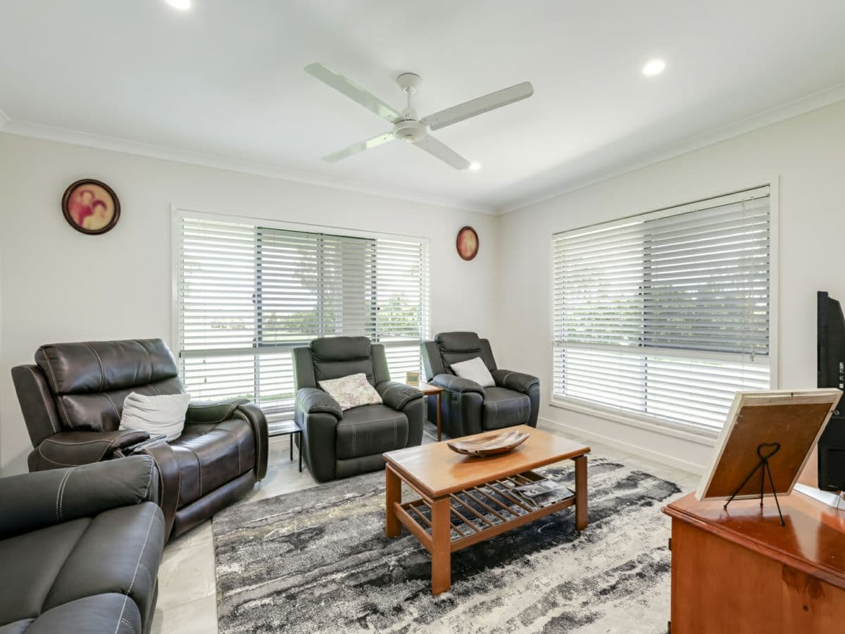 1065 Elliott Heads Road, INNES PARK, Innes Park - Thumbnail 6