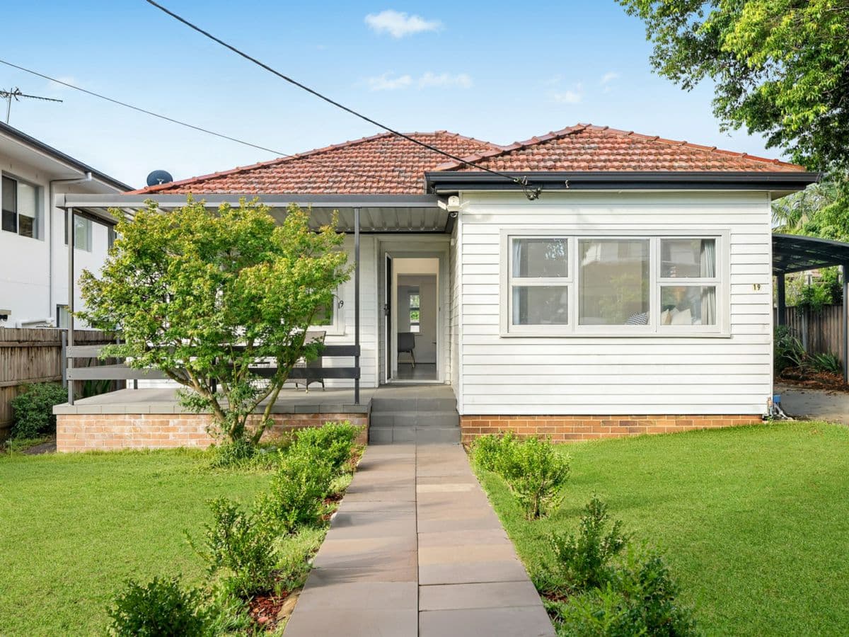 19 Betty Hendry Parade, NORTH RYDE, North Ryde - Image 1