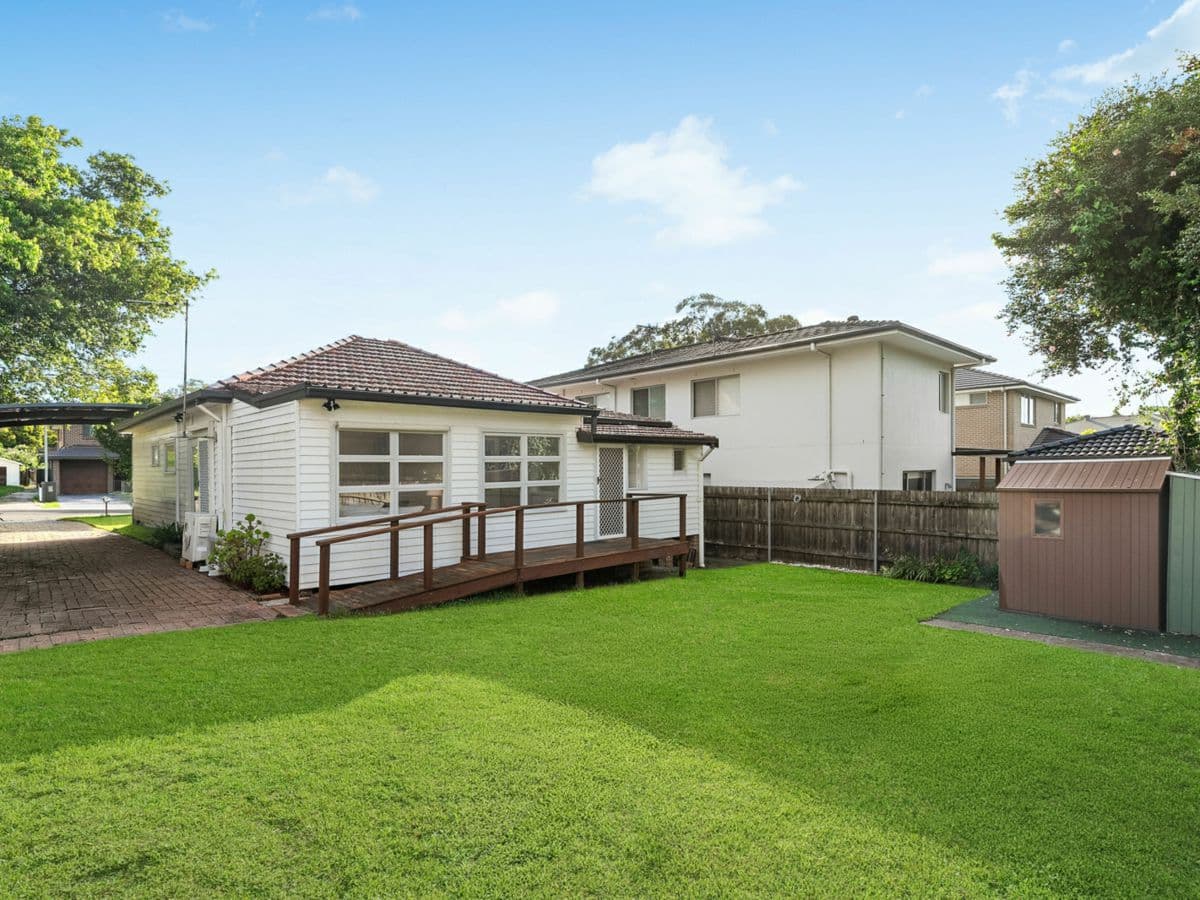 19 Betty Hendry Parade, NORTH RYDE, North Ryde - Thumbnail 3