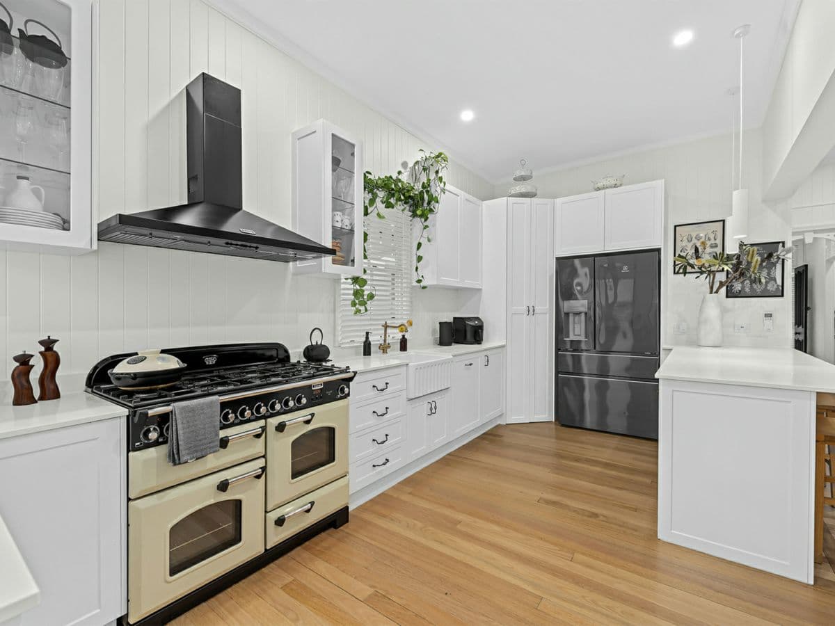 19 Barton Road, HAWTHORNE, Balmoral - Thumbnail 7