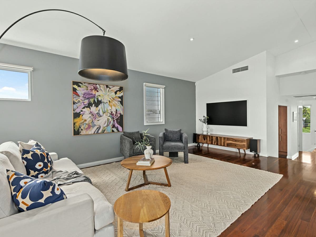 69 Carranya Street, CAMP HILL, Camp Hill - Thumbnail 3
