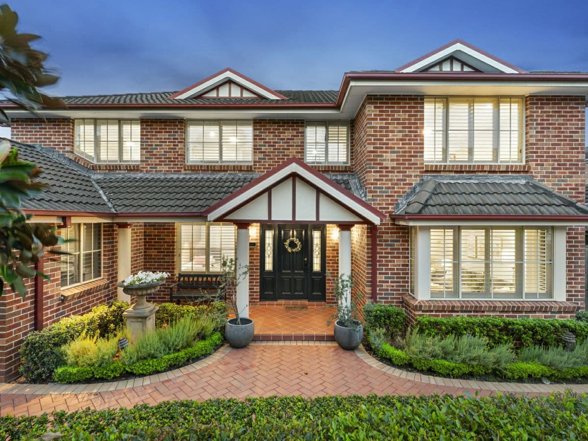 12 Molise Avenue, KELLYVILLE, Kellyville - Image 1