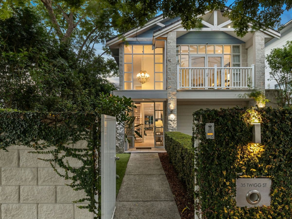 35 Twigg Street, INDOOROOPILLY, Indooroopilly - Image 1