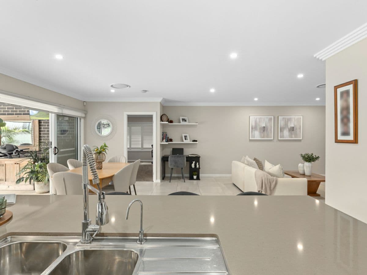 11 Applegum Crescent, NORTH KELLYVILLE, North Kellyville - Thumbnail 8