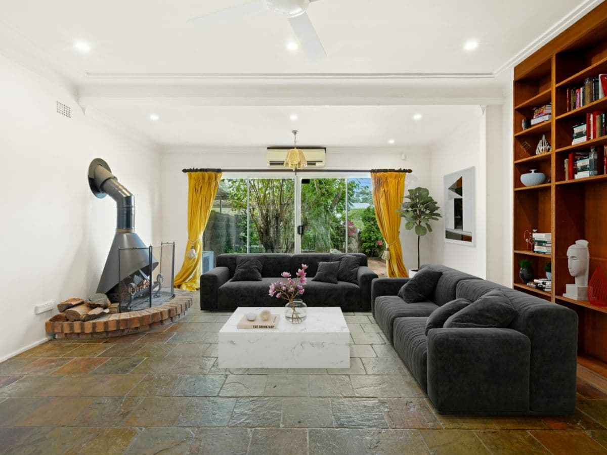 19 Third Avenue, EPPING, Epping - Thumbnail 2