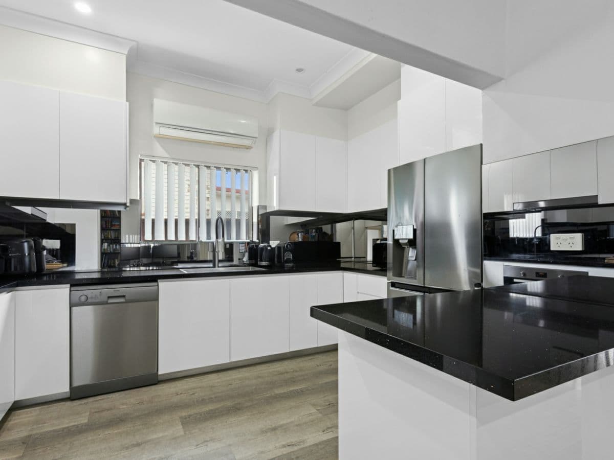 54 Cornwall Road, AUBURN, Auburn - Thumbnail 6