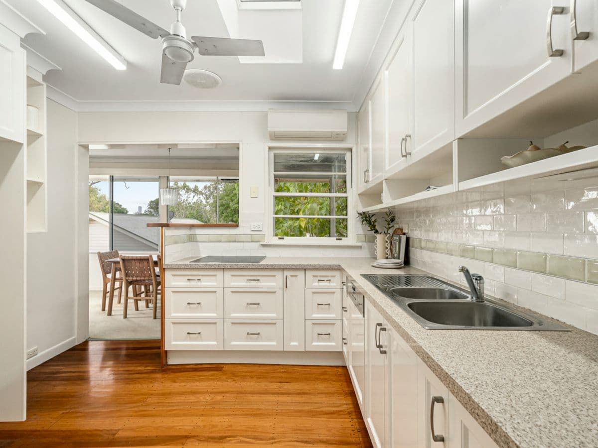 93 Central Avenue, ST LUCIA, St Lucia - Thumbnail 7