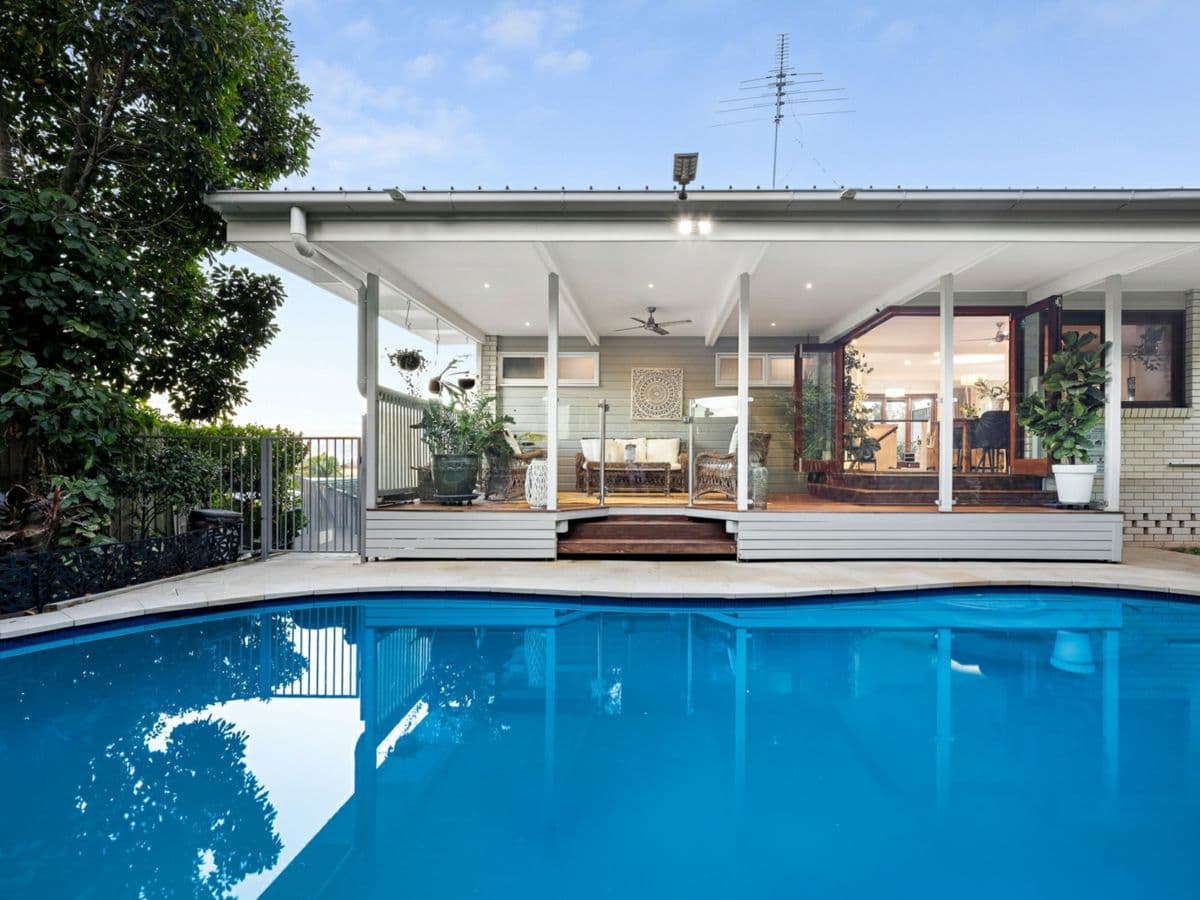 56 Eastment Street, BARDON, Bardon - Thumbnail 2