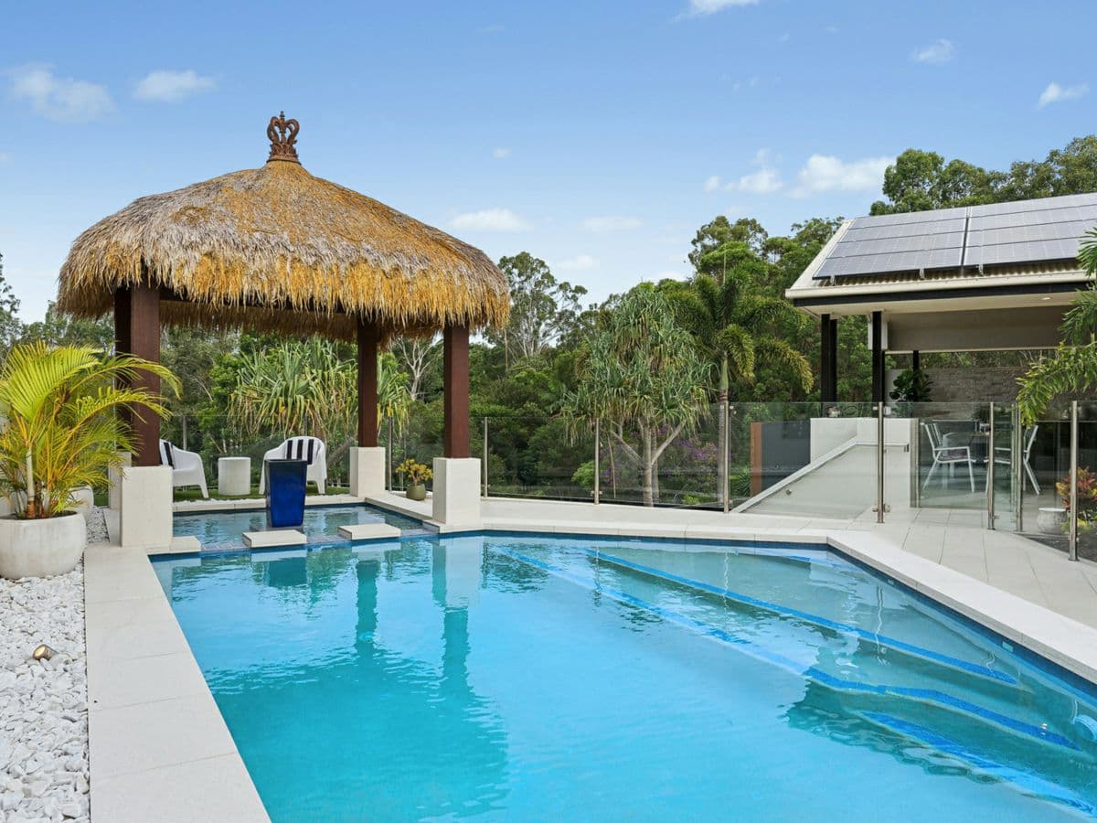 37 Banksia Place, BRIDGEMAN DOWNS, Bridgeman Downs - Thumbnail 2