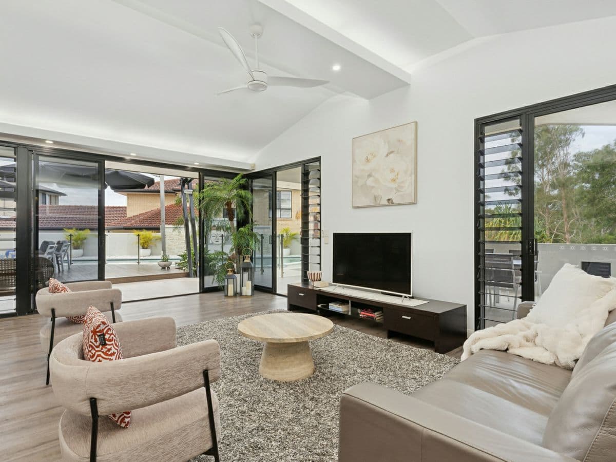 37 Banksia Place, BRIDGEMAN DOWNS, Bridgeman Downs - Thumbnail 5
