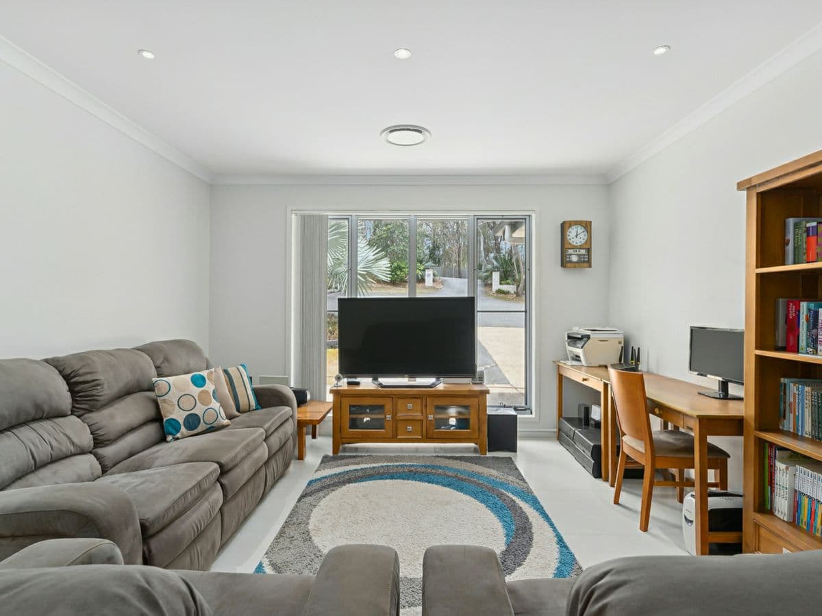 541 Brookfield Road, KENMORE HILLS, Kenmore Hills - Thumbnail 6