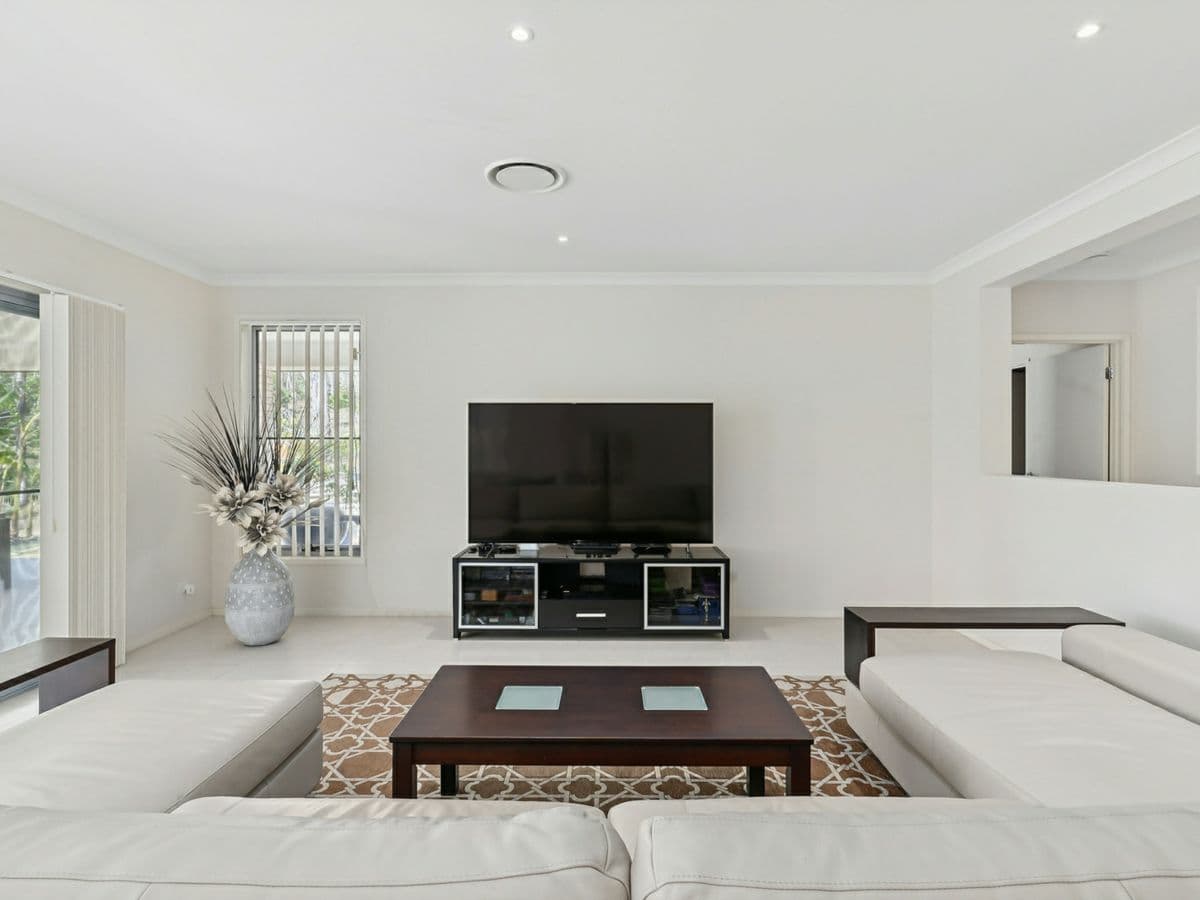541 Brookfield Road, KENMORE HILLS, Kenmore Hills - Thumbnail 8