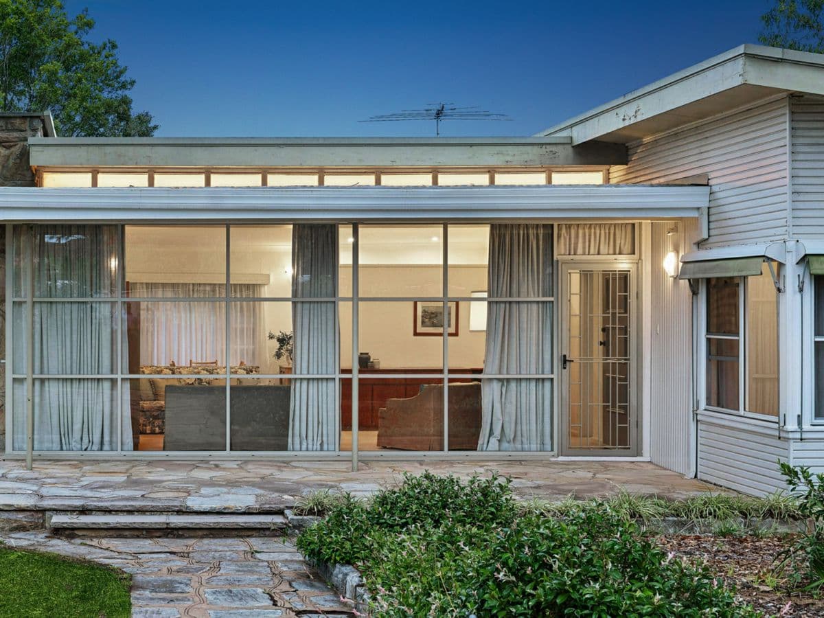96 Ramsay Road, PICNIC POINT, Picnic Point - Thumbnail 2