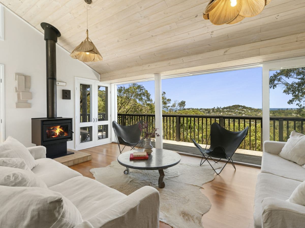 51 Cheryl Crescent, NEWPORT, Newport - Thumbnail 3